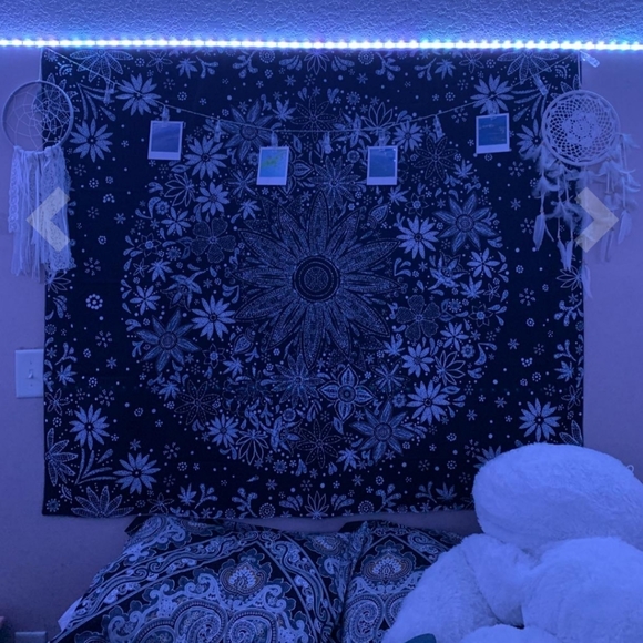 Artistic Boho VSCO Wall Tapestry Daisy Medallion - Picture 4 of 5